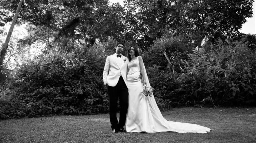 Após casamento discreto, Carla Salle e Gabriel Leone revelam gravidez do primeiro filho 