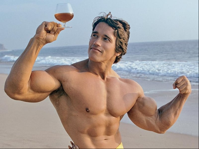 Arnold Schwarzenegger em 1973, então tetracampeão do Mr Olympia Arnold Schwarzenegger em 1973, então tetracampeão do Mr Olympia