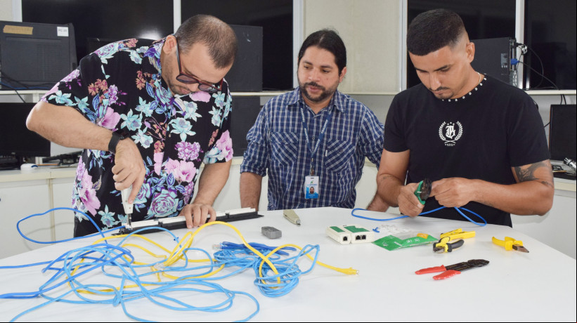 O Curso de Redes de Computadores da UniAteneu Ã© ofertado nas modalidades presencial e a distÃ¢ncia 