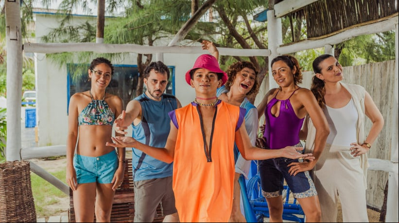Prevista para estrear na sexta-feira, 9 de maio, a série