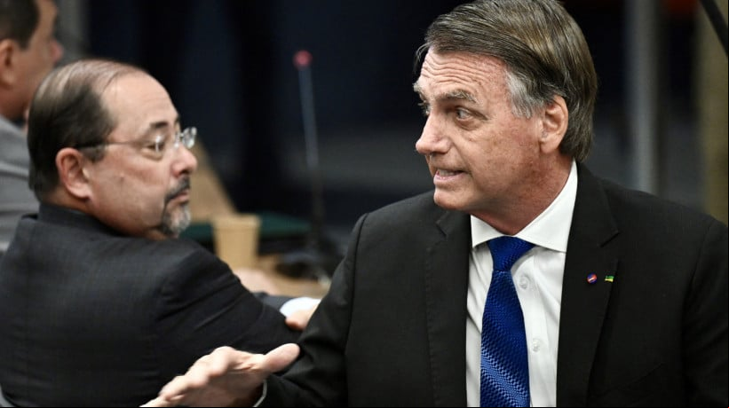 Ex-presidente Jair Bolsonaro em sessão do Supremo para depoimento dos réus